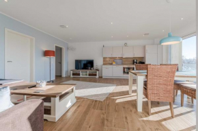 Wasserlilie - Stilvolle Ferienwohnung mit Balkon und herzlich willkommenen Vierbeinern, Amt Malchow